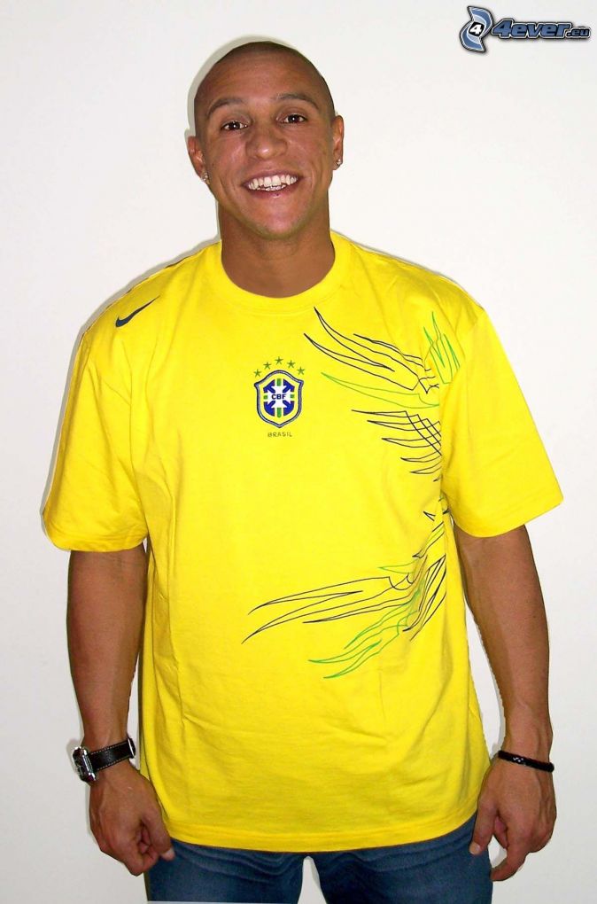 Roberto Carlos   soccer   Brazil